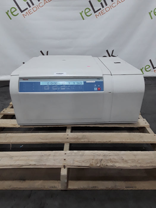 Thermo Scientific Sorvall ST8 Benchtop Centrifuge