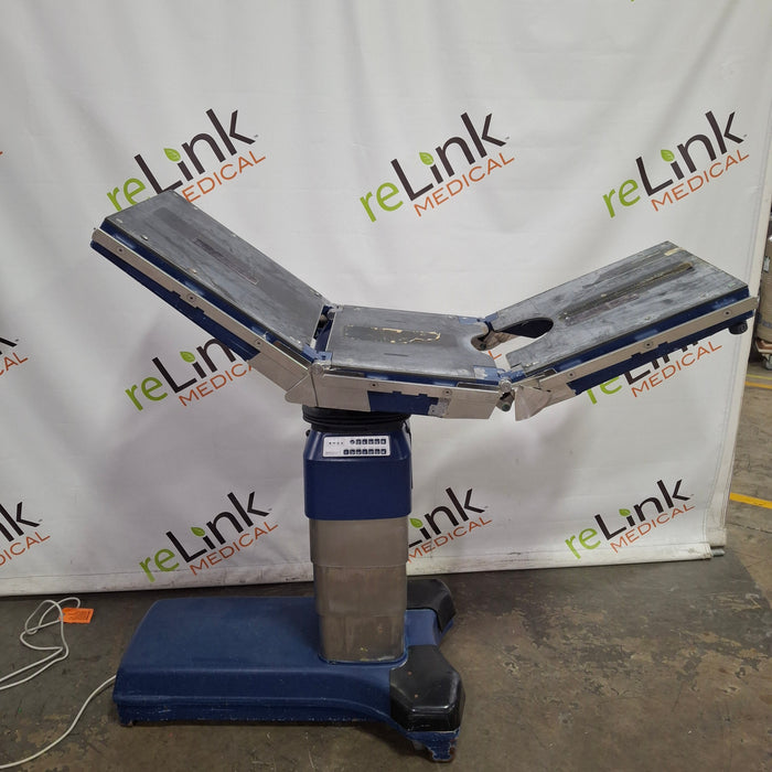Maquet Alphastar Surgical Table