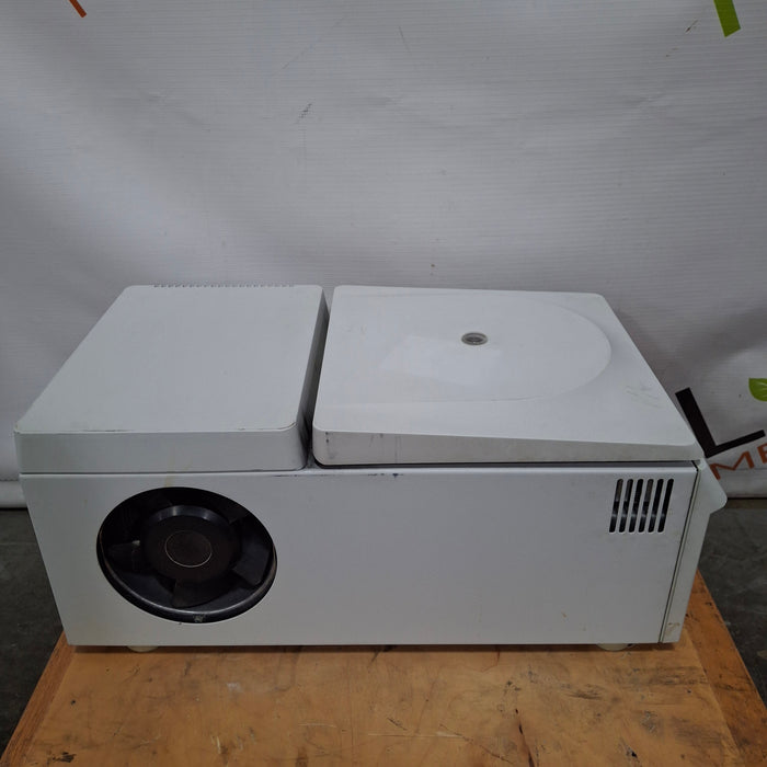 Eppendorf 5417R Centrifuge