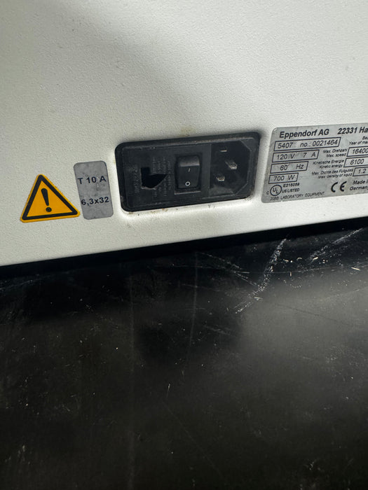 Eppendorf 5417R Centrifuge