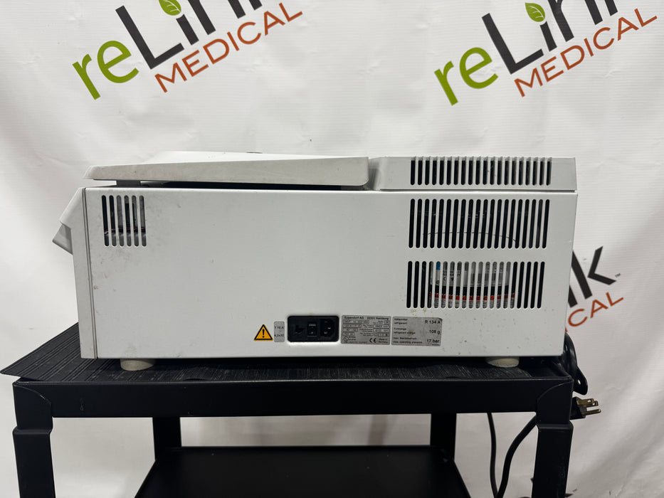 Eppendorf 5417R Centrifuge
