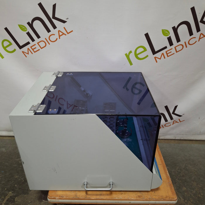 Benchmark Scientific Incu-Shaker 10L Shaking Incubator