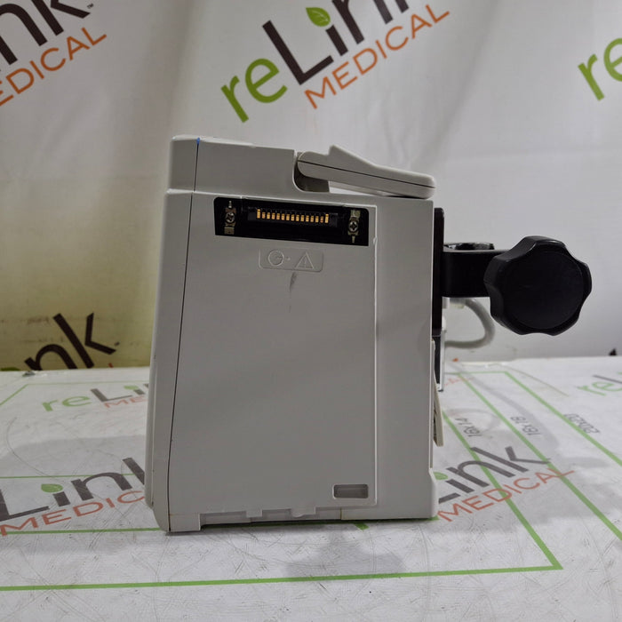 CareFusion Alaris 8015 Large Screen POC Infusion Pump