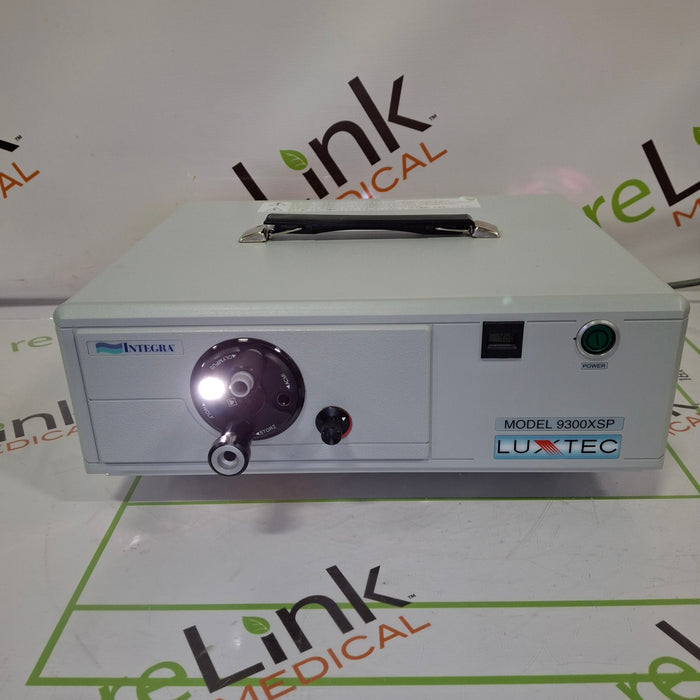 Luxtec 9300XSP Light Source