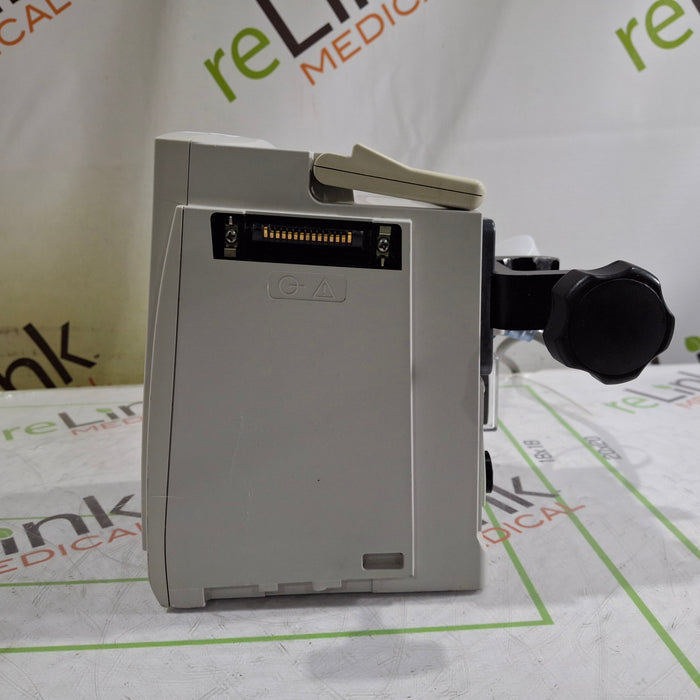 CareFusion Alaris 8015 Small Screen POC Infusion Pump
