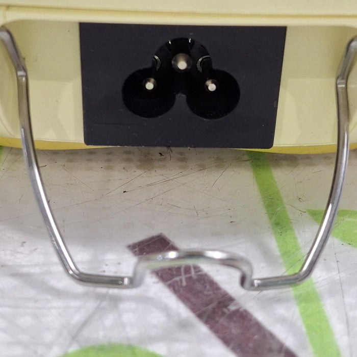 Medela 87115 Waterless Milk Warmer