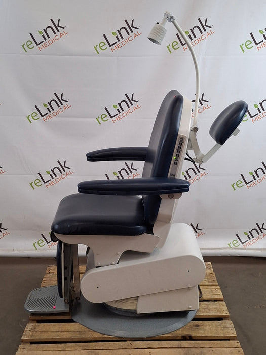 Global Surgical Corporation MaxiSelect Exam Chair