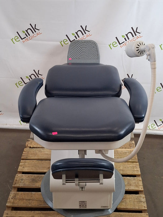 Global Surgical Corporation MaxiSelect Exam Chair