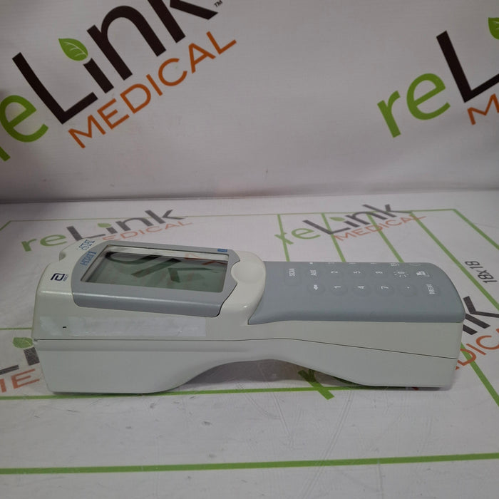 Abbott i-Stat 1 300 Wireless Blood Analyzer