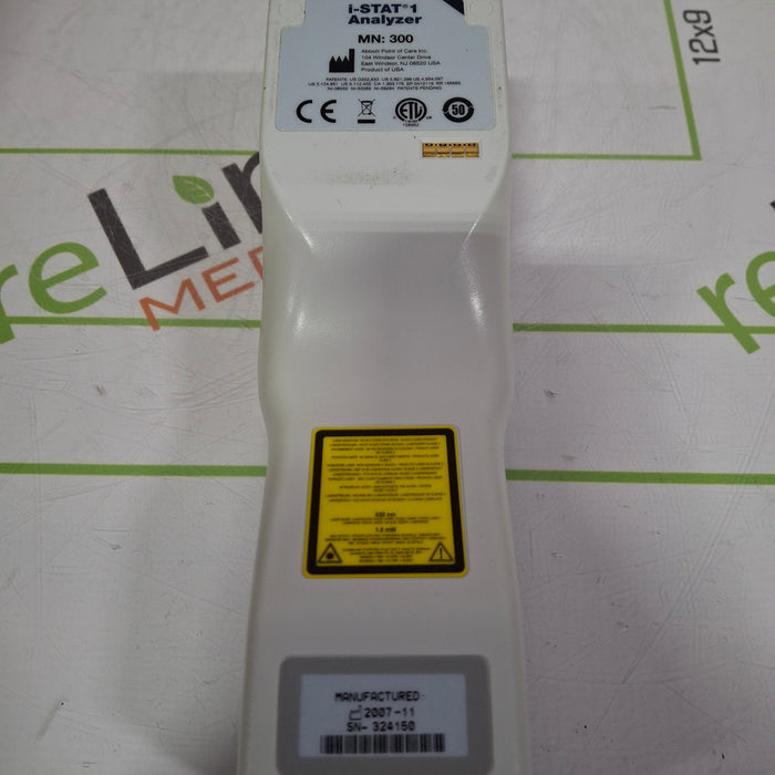 Abbott i-Stat 1 300 Wireless Blood Analyzer