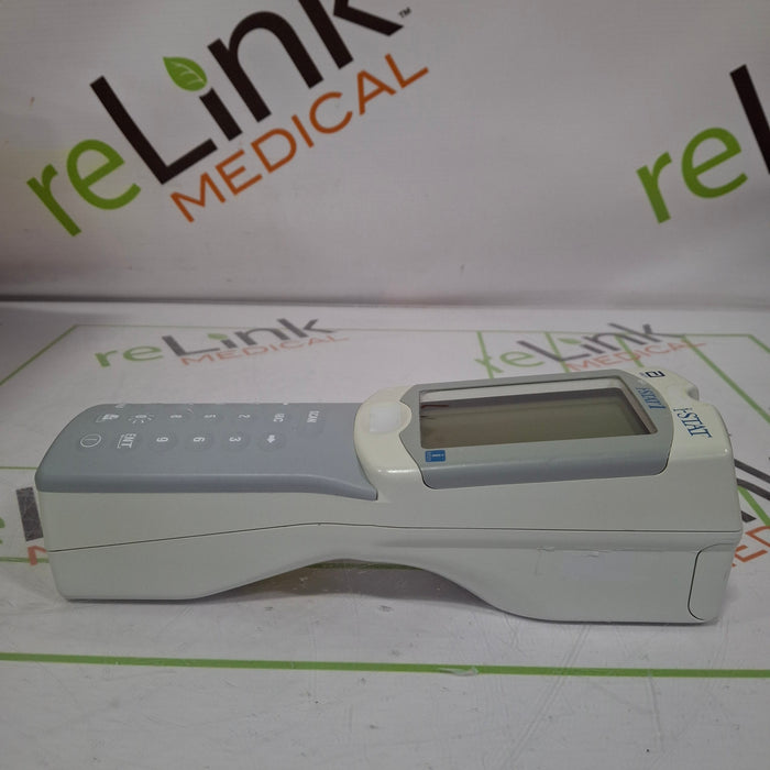 Abbott i-Stat 1 300 Wireless Blood Analyzer