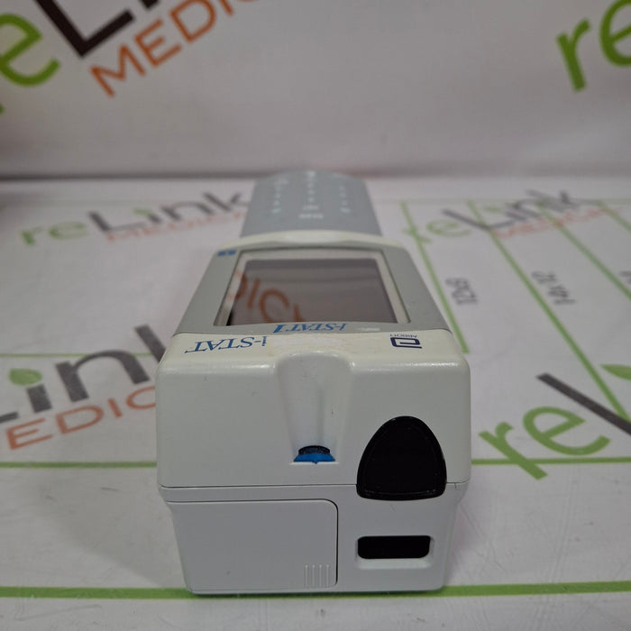 Abbott i-Stat 1 300 Wireless Blood Analyzer