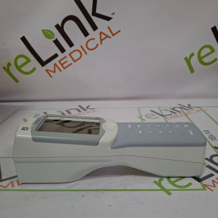 Abbott i-Stat 1 300 Wireless Blood Analyzer