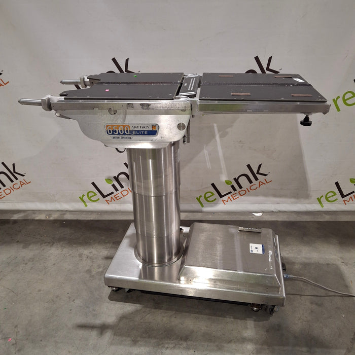 Skytron 6500 Elite Surgical Table