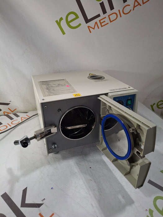 Tuttnauer Valueklave 1730 Autoclave Sterilizer