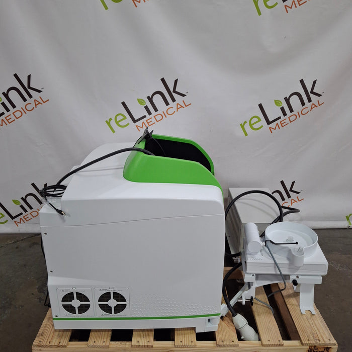 Perkin Elmer PinAAcle 900z Atomic Absorption Spectrometer