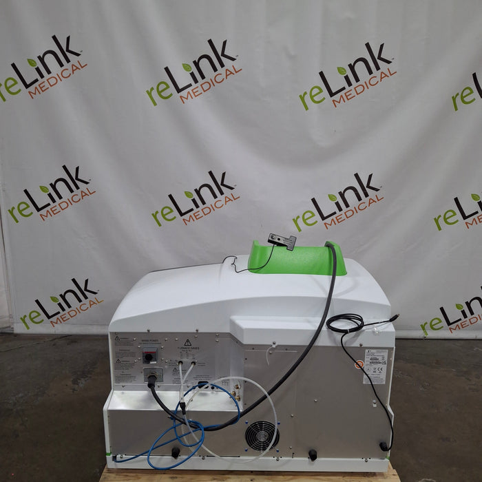 Perkin Elmer PinAAcle 900z Atomic Absorption Spectrometer