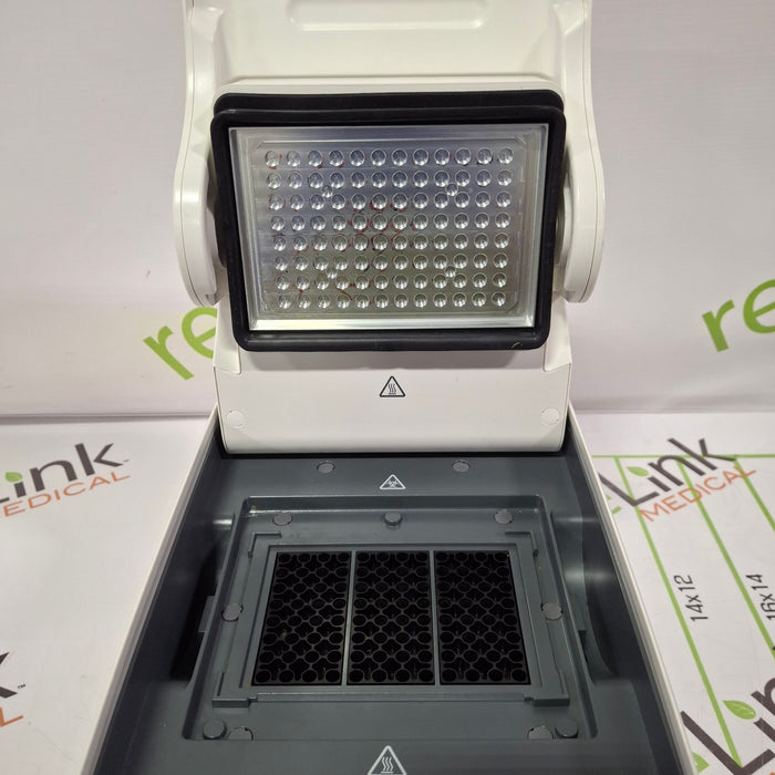Applied Biosystems MiniAmp Plus Thermal Cycler