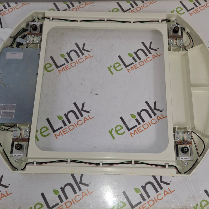 Scale-Tronix 6600-0519-900 Panda Baby Warmer Scale