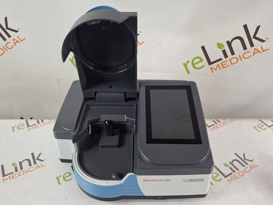 Thermo Scientific Genesys 50 Vis/UV-Vis Spectrophotometer