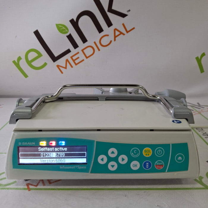 B. Braun Infusomat Space w/Pole Clamp Infusion Pump
