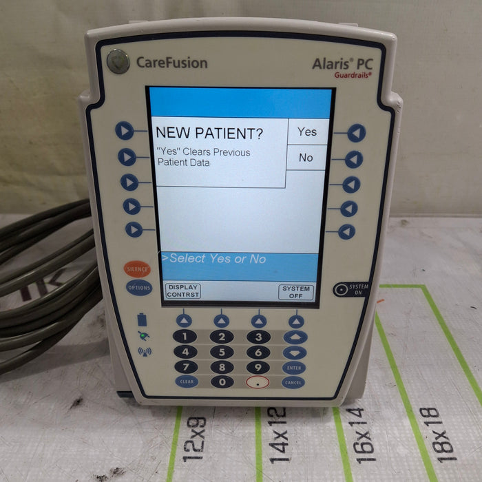 CareFusion CareFusion Alaris 8015 Large Screen POC Infusion Pump Infusion Pump reLink Online