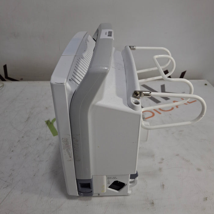 GE Healthcare Carescape B450 Critical Care Patient Monitor