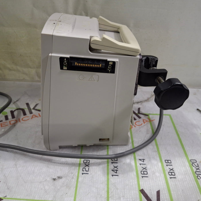 CareFusion Alaris 8015 Small Screen POC Infusion Pump