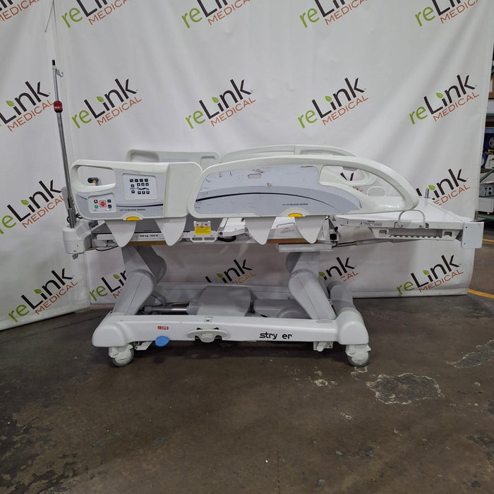 Stryker InTouch 2141 Critical Care Hospital Bed