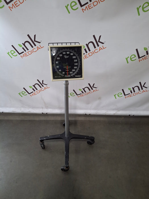 Tycos Sphygmomanometer Blood Pressure Monitor