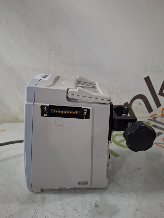 CareFusion Alaris 8015 Large Screen POC Infusion Pump