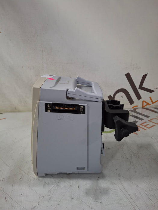 CareFusion CareFusion Alaris 8015 Small Screen POC Infusion Pump Infusion Pump reLink Online