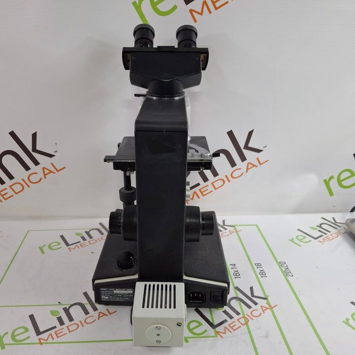 Leitz Laborlux S Microscope
