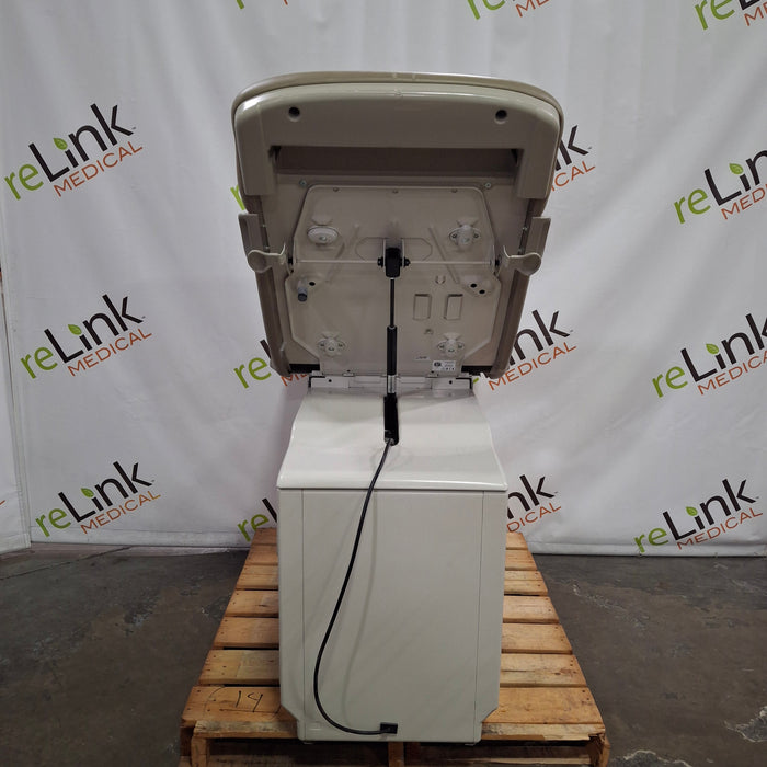 Midmark Ritter 204 Exam Table