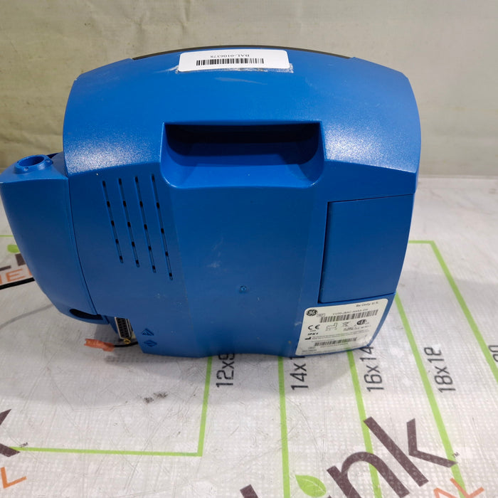 GE Healthcare Dinamap V100 - NIBP, SpO2, Temp Vital Signs Monitor