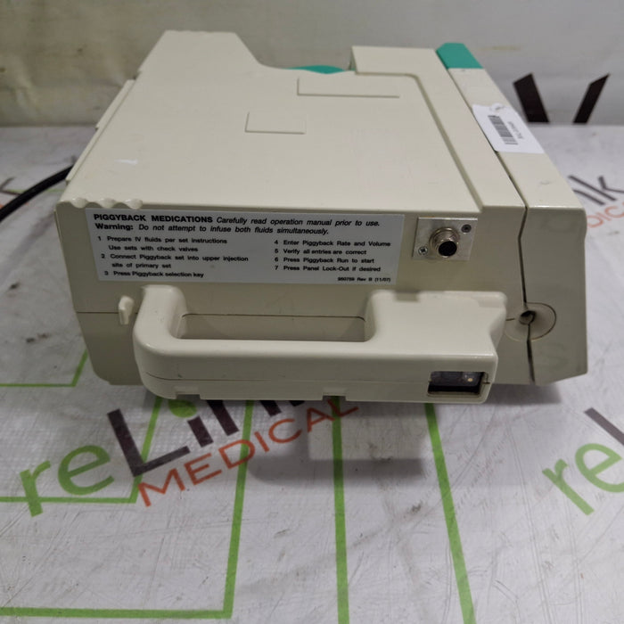 B. Braun Outlook 400ES Infusion Pump