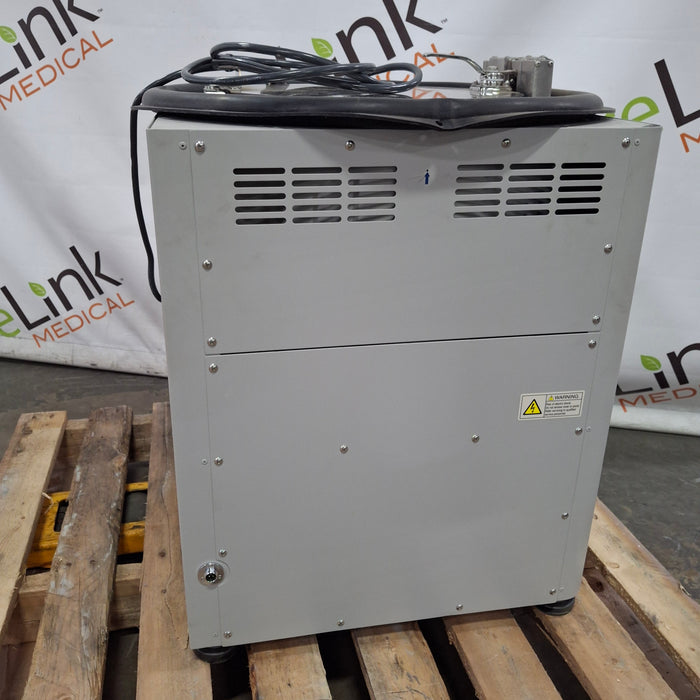 TOMY SEIKO CO. AX-320SAU Refrigerated Centrifuge