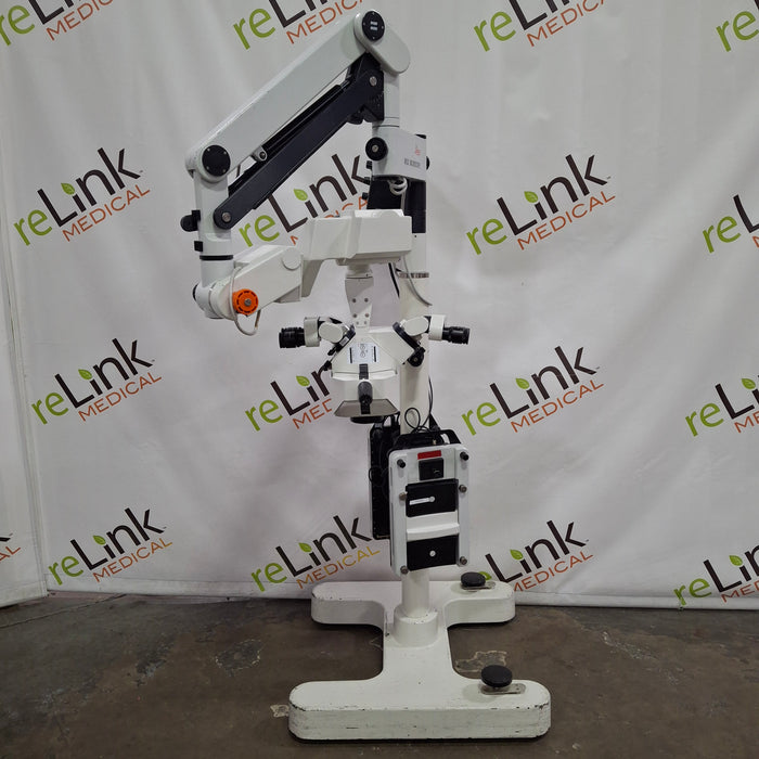 Leica M680 Surgical Microscope
