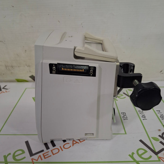 CareFusion Alaris 8015 Small Screen POC Infusion Pump