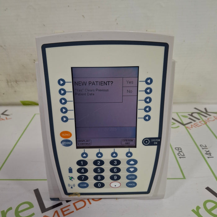 CareFusion Alaris 8015 Small Screen POC Infusion Pump