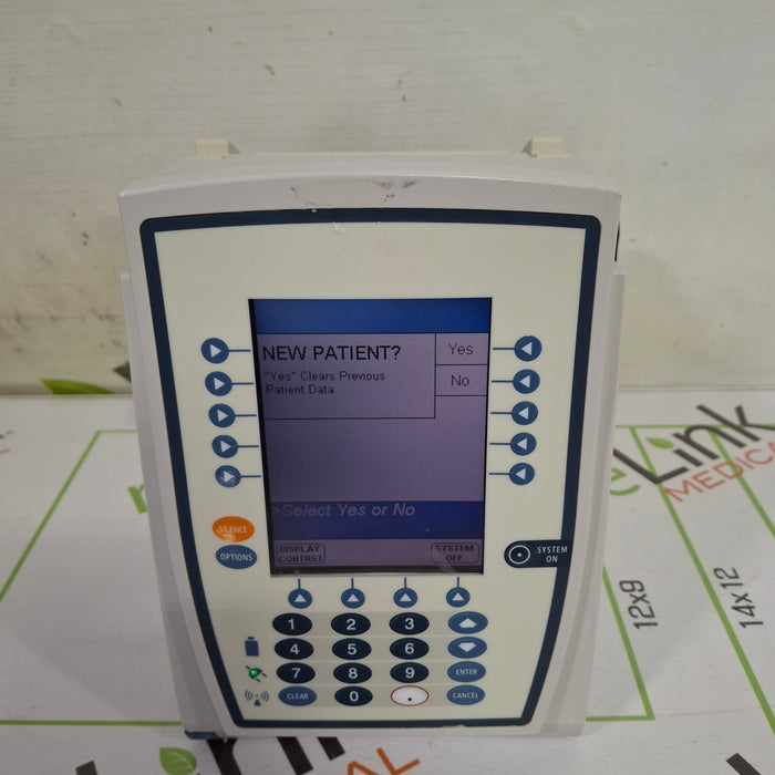 CareFusion Alaris 8015 Small Screen POC Infusion Pump