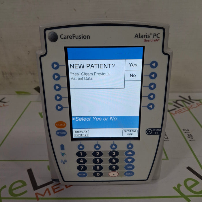CareFusion Alaris 8015 Large Screen POC Infusion Pump