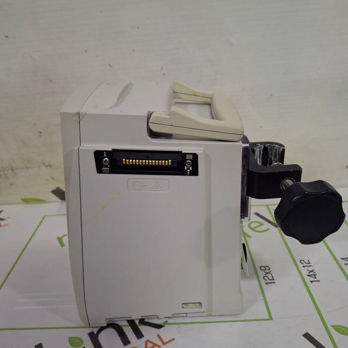 CareFusion Alaris 8015 Small Screen POC Infusion Pump