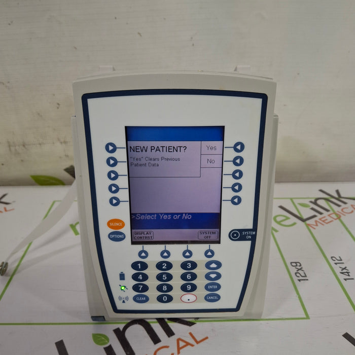 CareFusion Alaris 8015 Small Screen POC Infusion Pump
