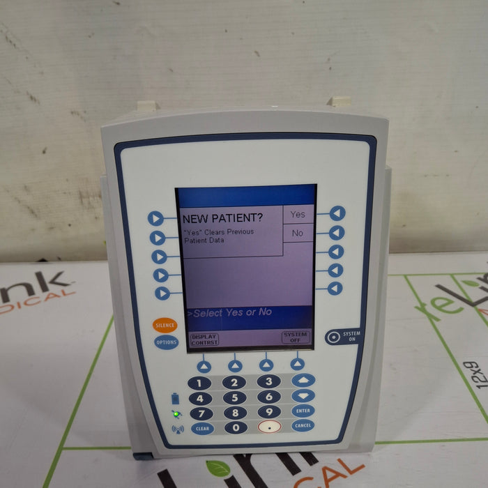 CareFusion Alaris 8015 Small Screen POC Infusion Pump