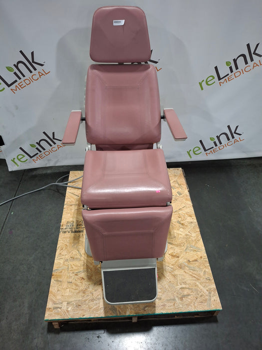 Midmark 491 Exam Chair