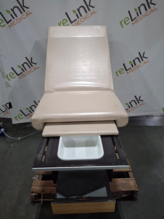 Midmark Ritter Model 104 Exam Table