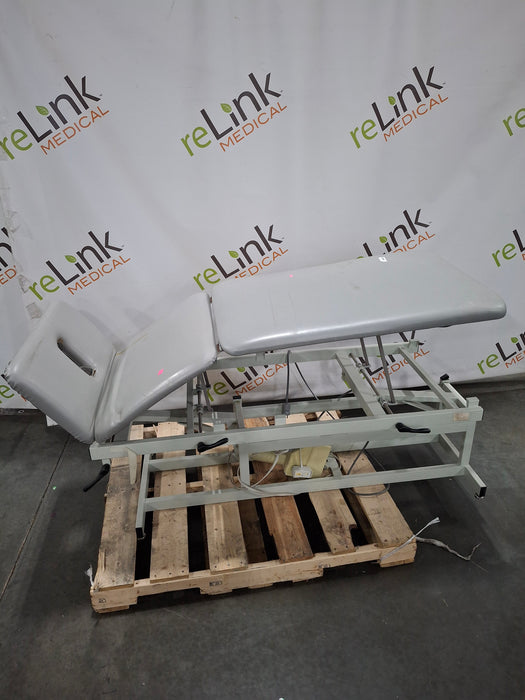 Triton TREDH3 Treatment Table
