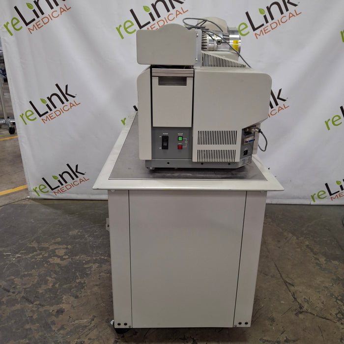 Applied Biosystems AB Sciex API 5000 LC/MS/MS Mass Spectrometer