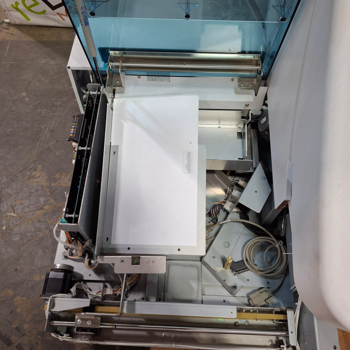 Roche Diagnostics e 411 Immunoassay Analyzer